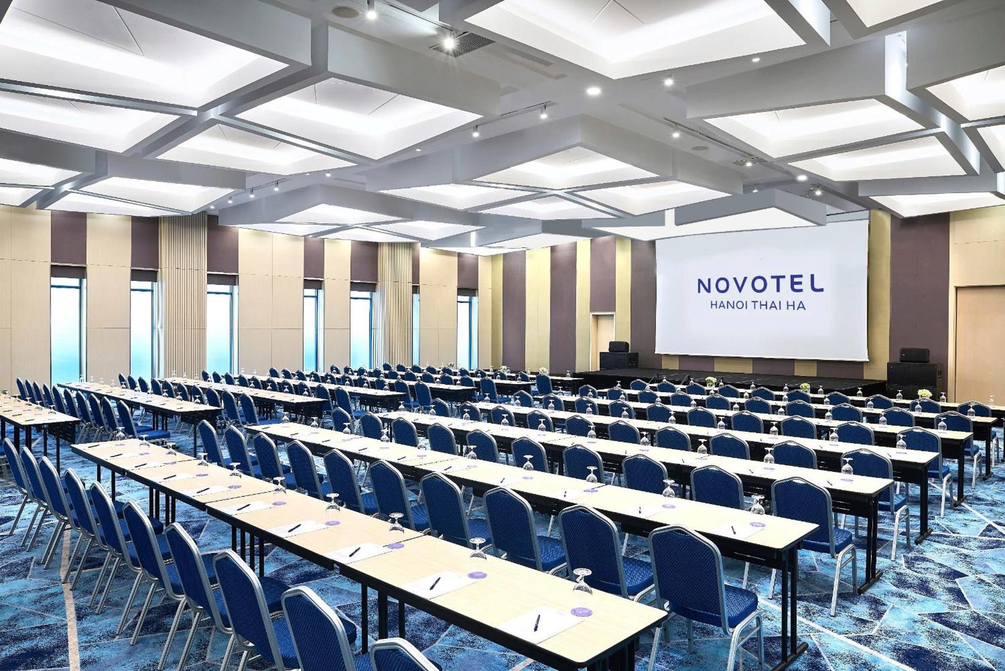 Novotel Thai Ha Hotel